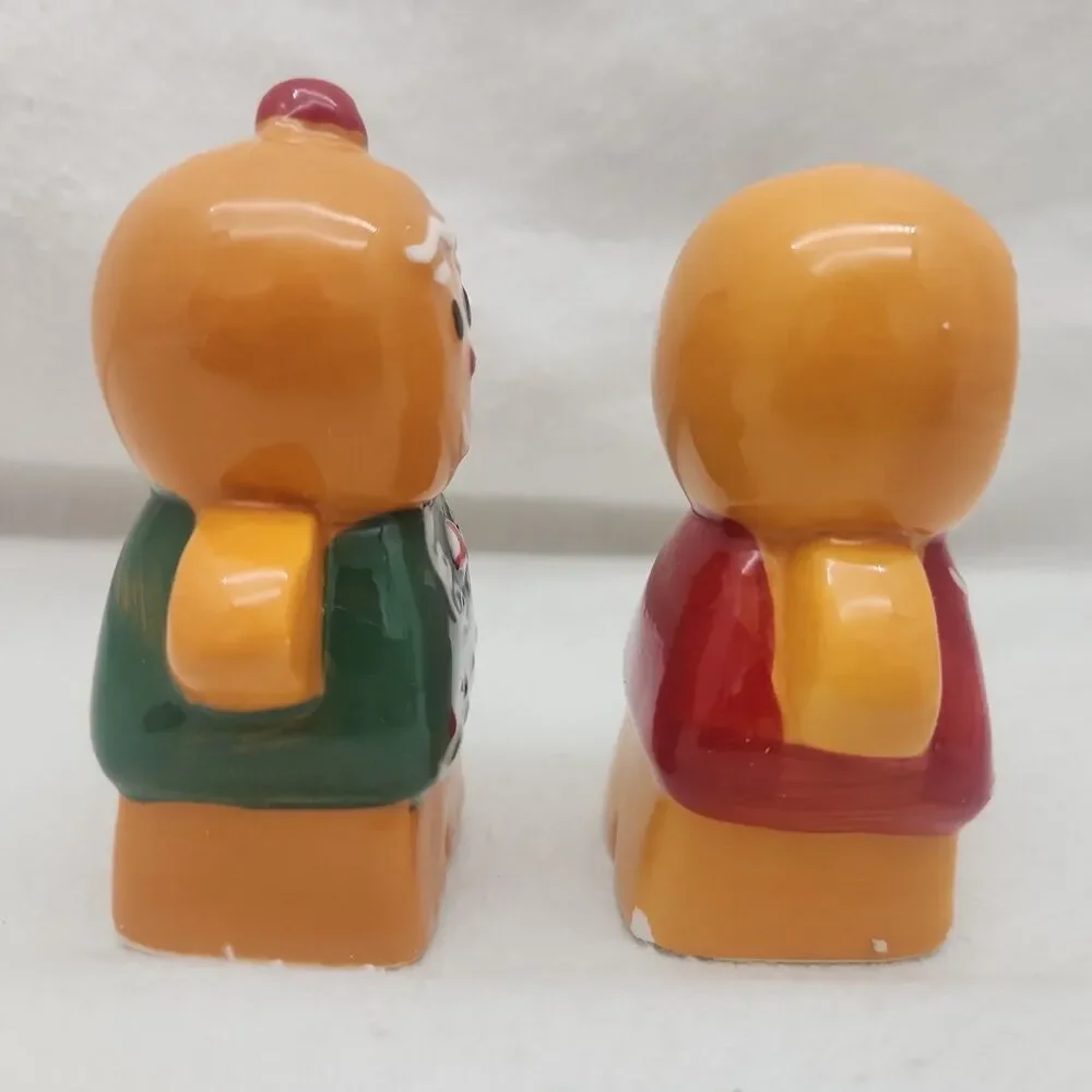 Salt and Pepper Shakers Gingerbread Couple Ceramic CTW Home Collection Holiday